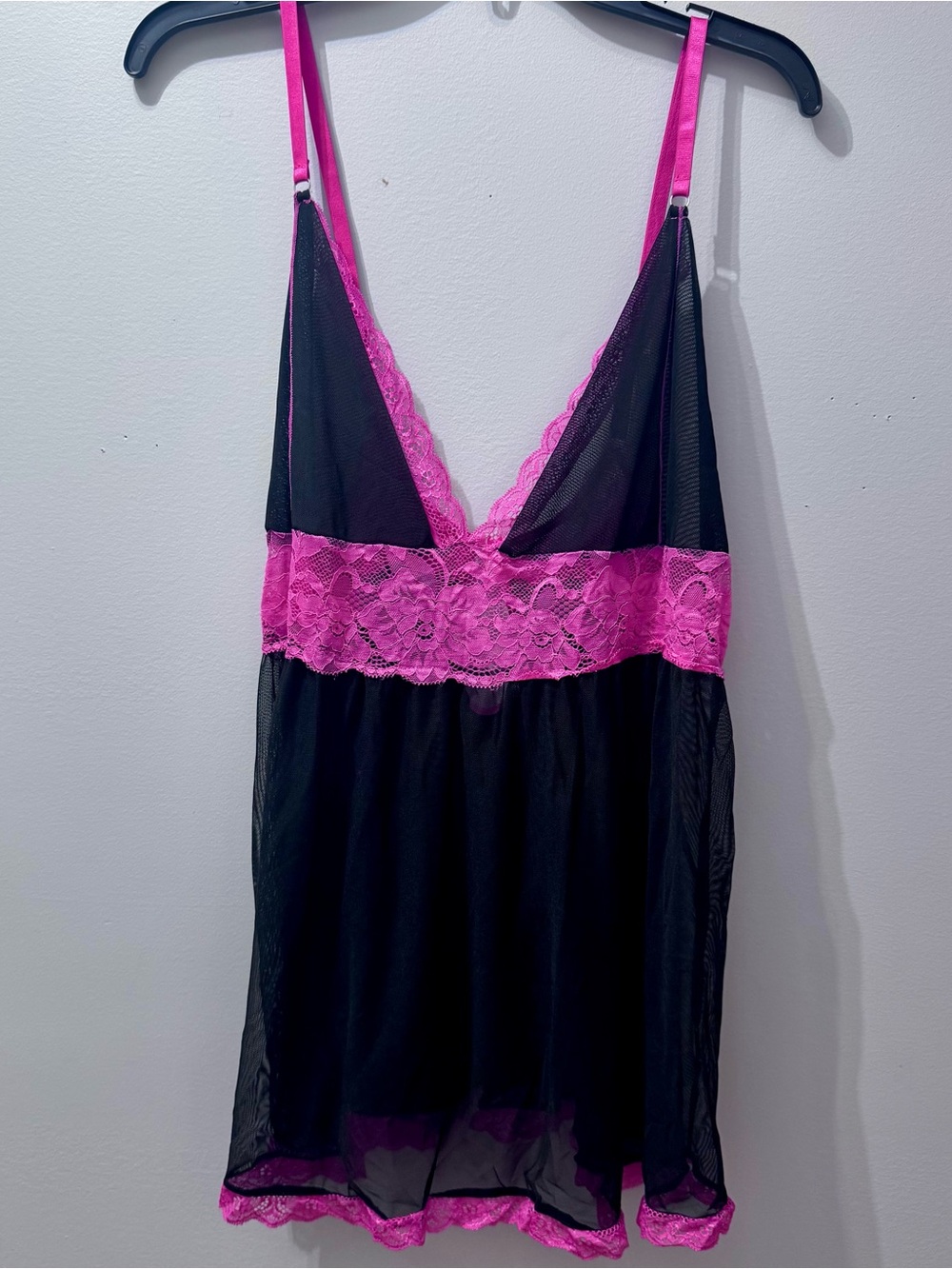 Black & Hot Pink Lace Trim Babydoll Chemise, Size XXXL